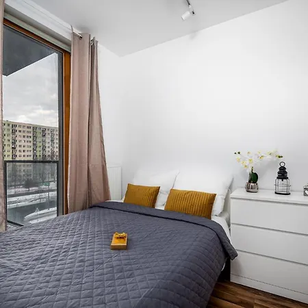 Kasprzaka Bliska Wola Apartment